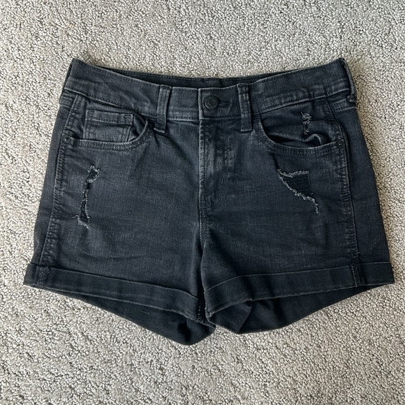 Old Navy Pants - Old Navy Distressed Mid-Rise Boyfriend Jean Shorts Stretch Denim Black SZ 2 EUC